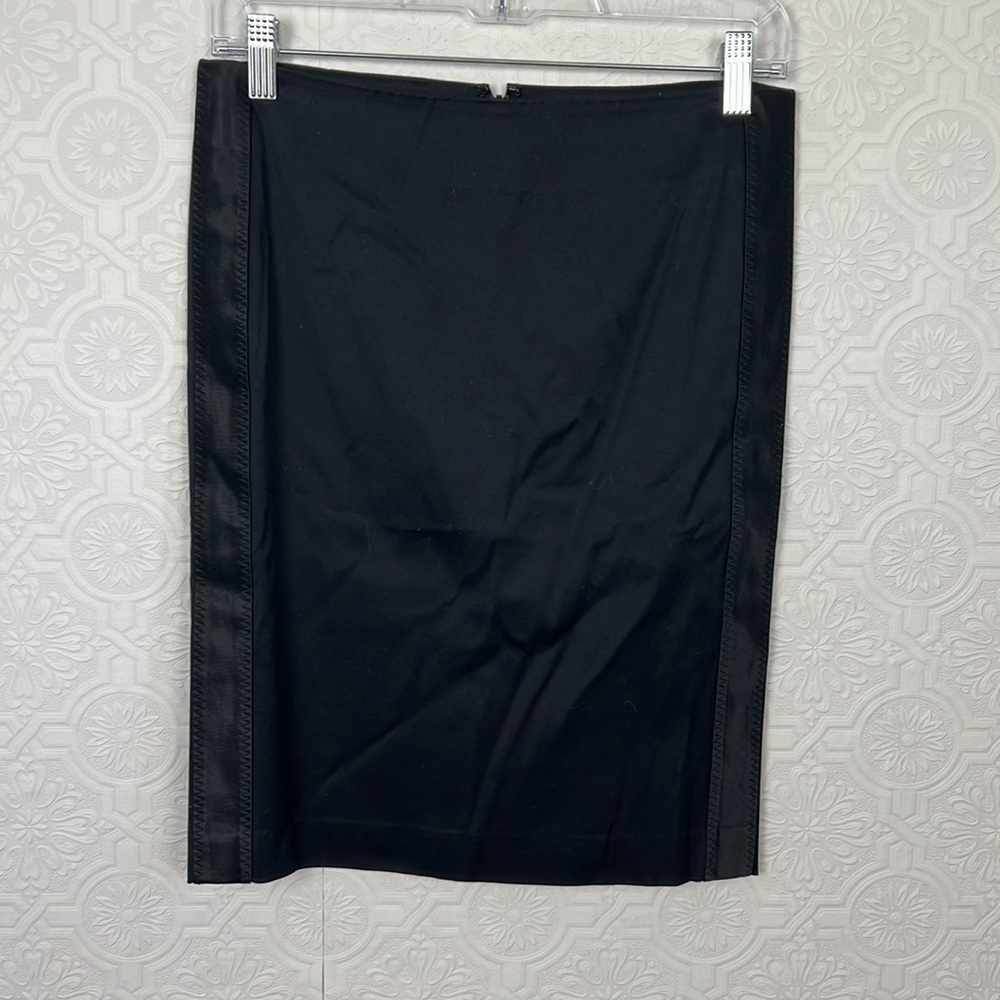 Marciano Skirt Black Noir Silky Fitted Designer Size 2 Pencil High Waist career